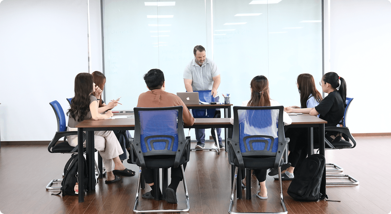 Khóa học Work tại ZIM