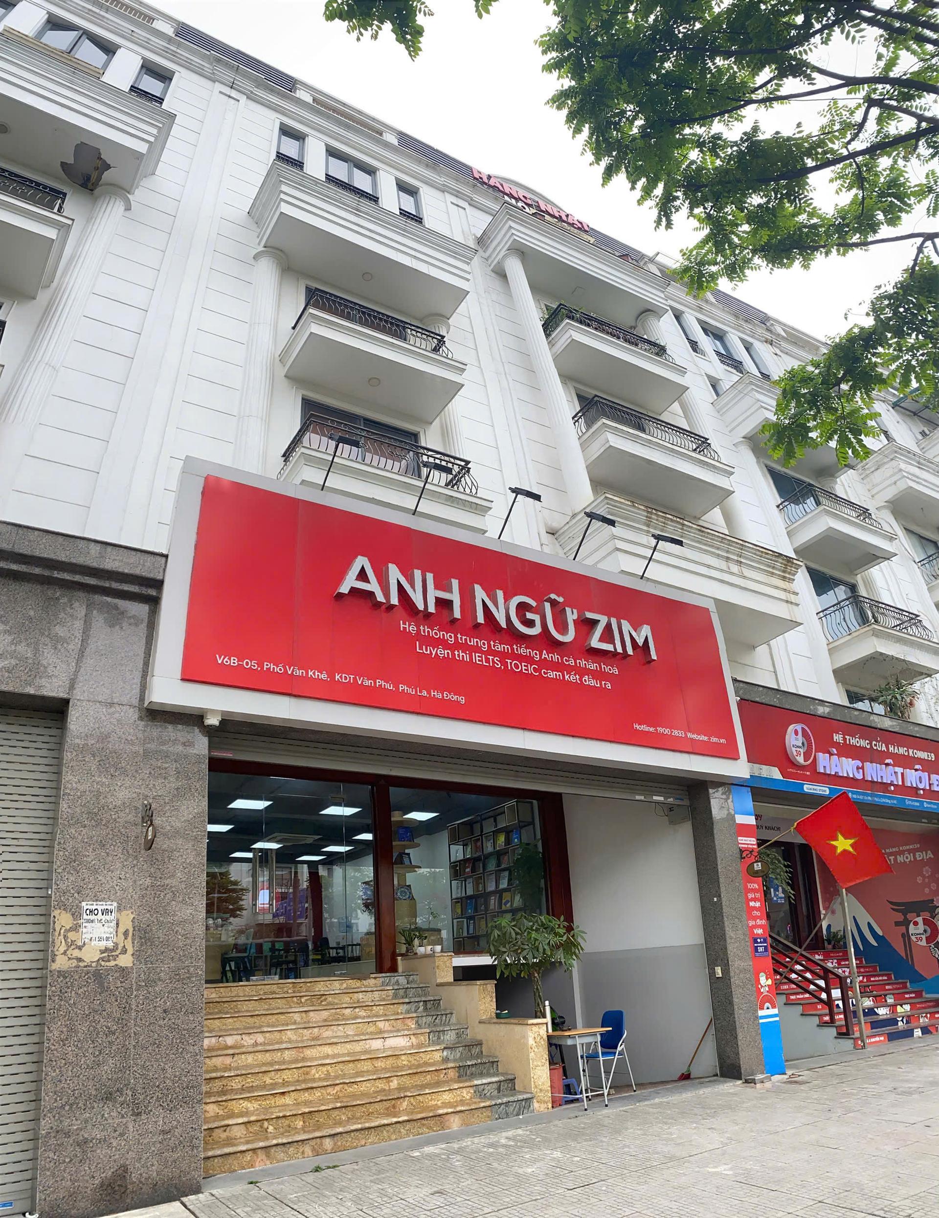 ZIM Văn Khê